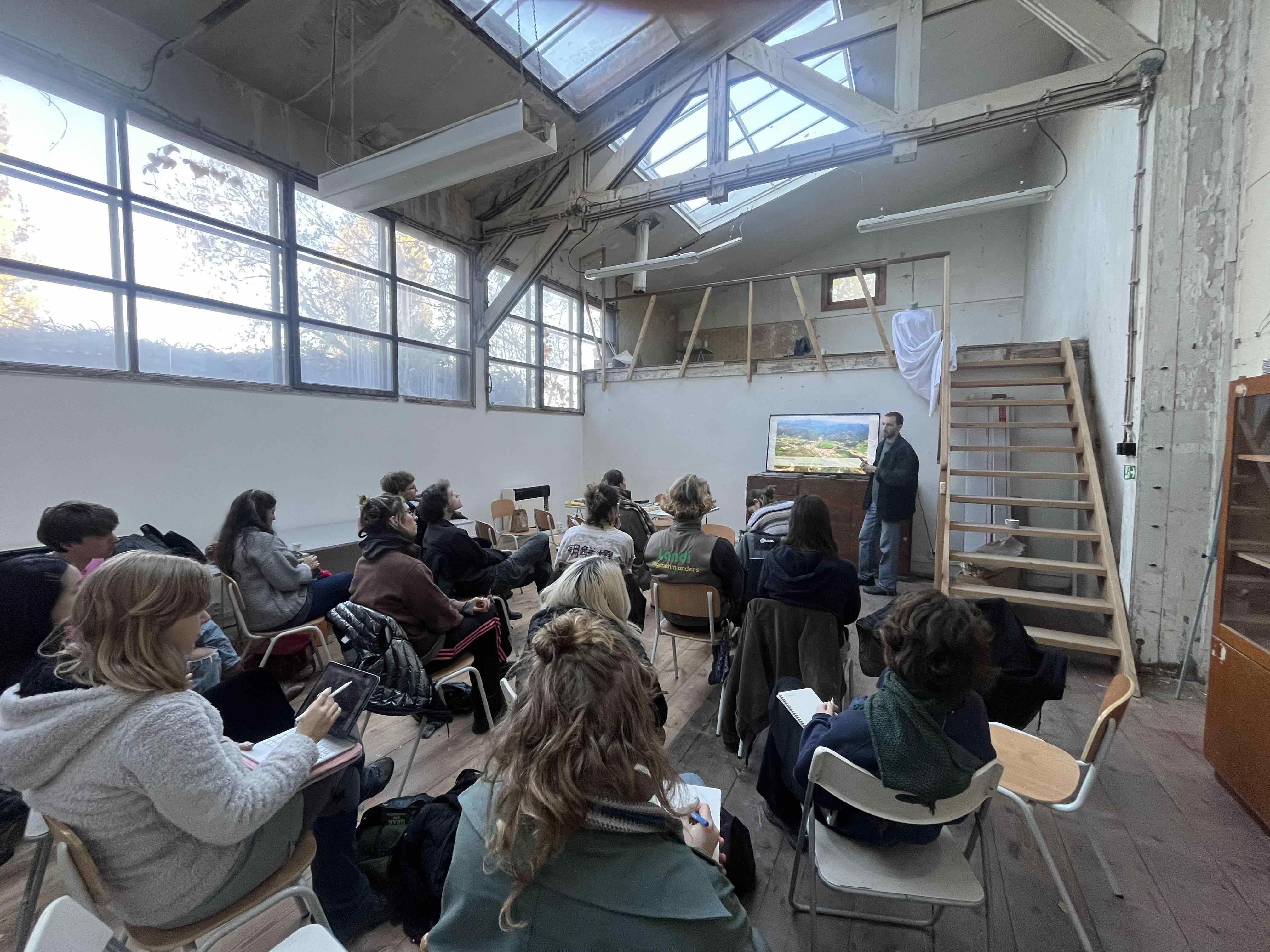 artist talk_umprum_prague_©woods 3